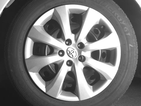 Used 2025 Toyota Corolla LE FWD image 12