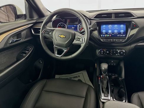 Used 2023 Chevrolet TrailBlazer ACTIV w/ Sun and Liftgate Package image 27