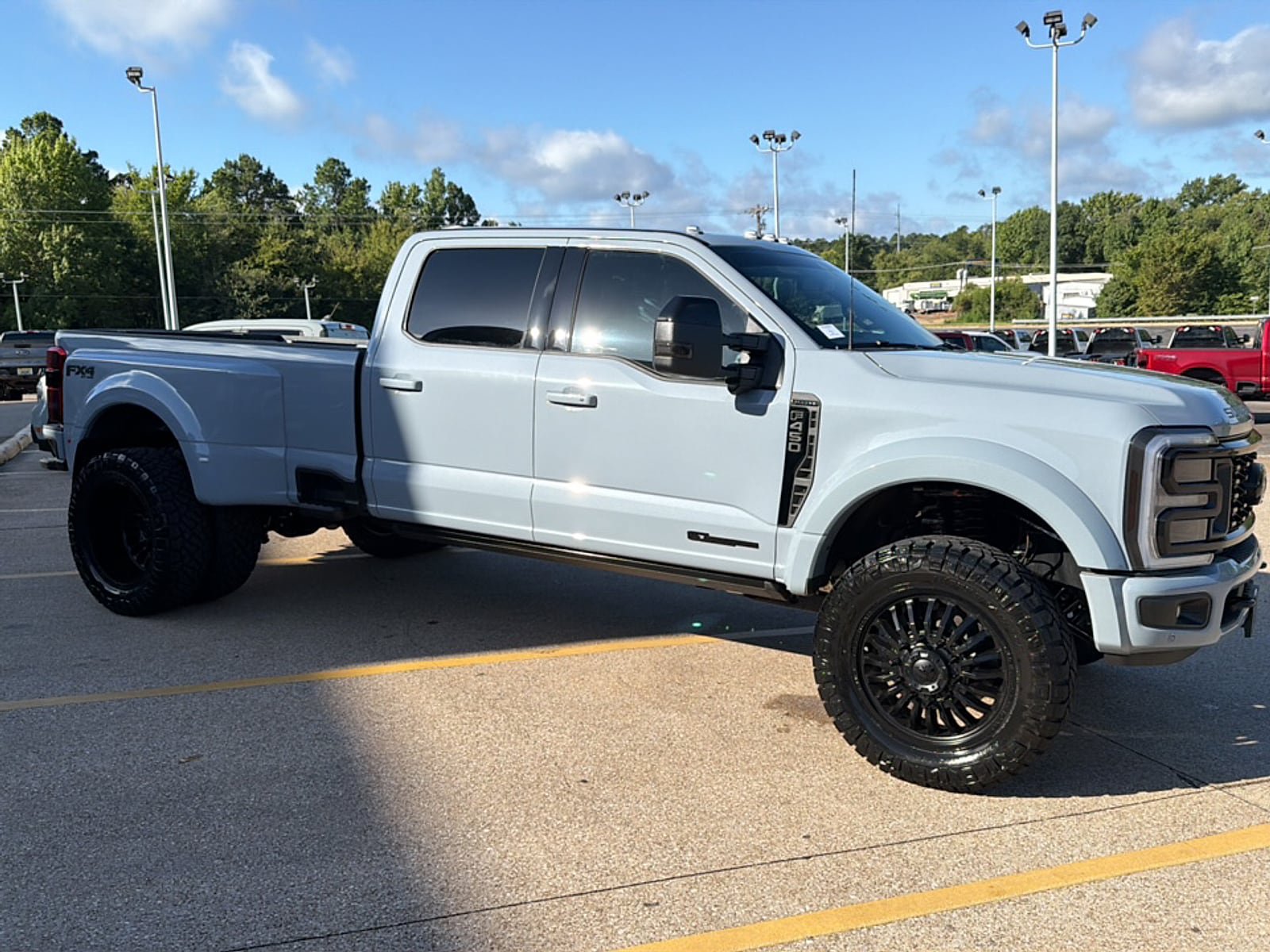 New 2026 Ford F450 Platinum w/ FX4 Off-Road Package AWD/4WD image 18