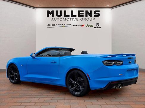 Used 2023 Chevrolet Camaro LT w/ RS Package RWD image 7