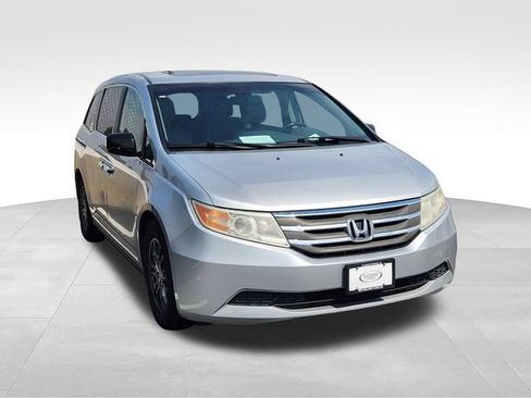 Used 2012 Honda Odyssey EX-L image 3