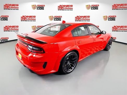 Used 2020 Dodge Charger Scat Pack image 18