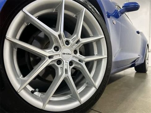 Used 2016 Chevrolet Camaro LT w/ RS Package image 28