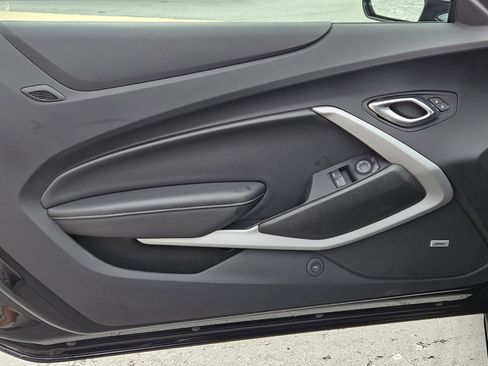 Used 2022 Chevrolet Camaro LT w/ RS Package image 18