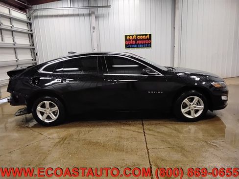 Used 2024 Chevrolet Malibu LS w/ LPO, Floor Liner Package image 2