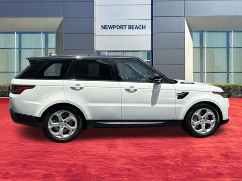 Used 2019 Land Rover Range Rover Sport HSE AWD/4WD image 8