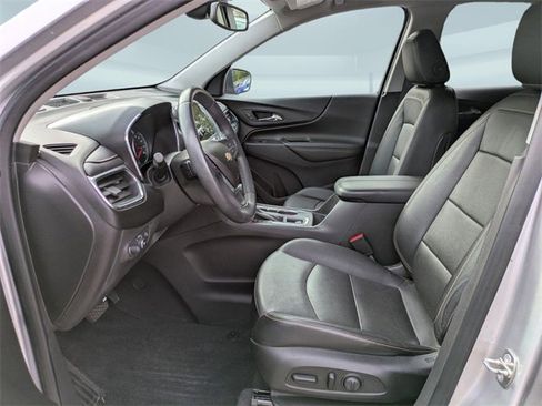 Used 2020 Chevrolet Equinox Premier image 22
