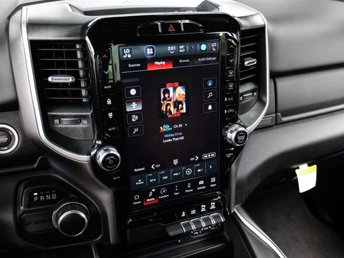 Used 2022 RAM 1500 Big Horn RWD image 39