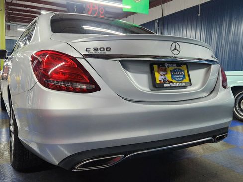 Used 2017 Mercedes-Benz C 300 4MATIC Sedan w/ Premium 3 Package image 6