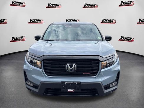 Used 2023 Honda Ridgeline Sport image 2