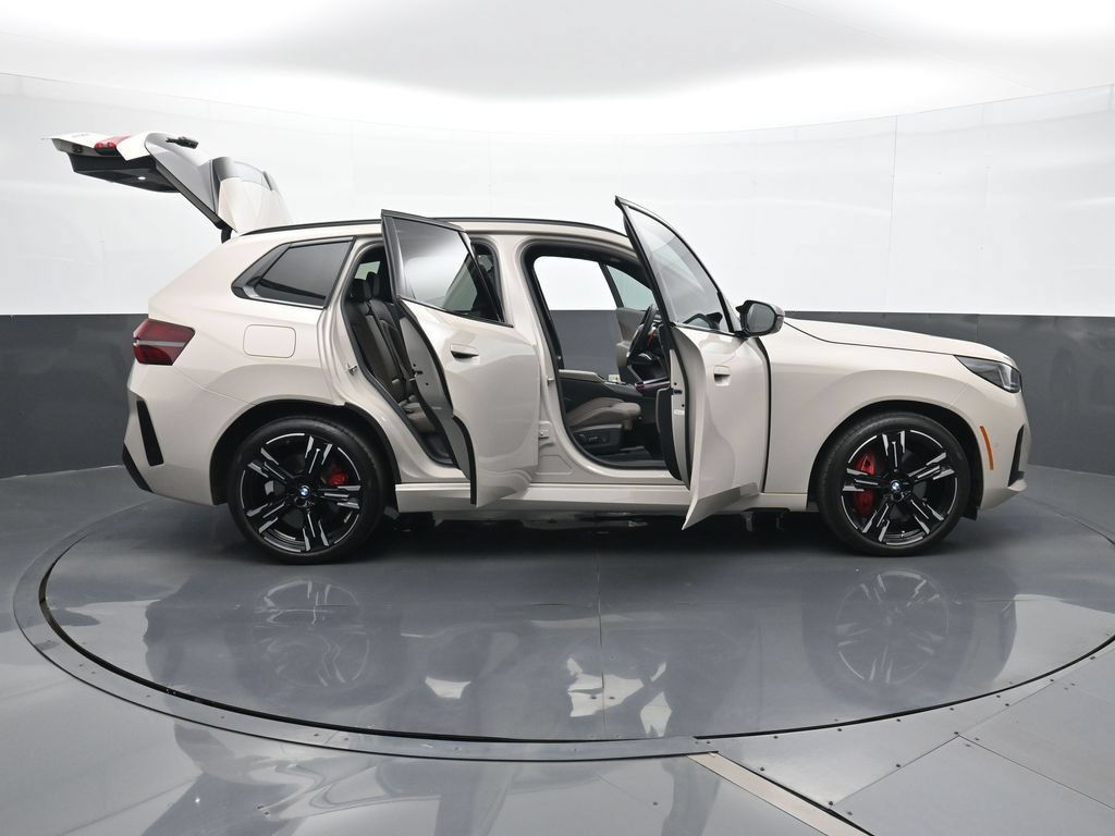 Used 2025 BMW X3 M50 w/ Premium Package AWD/4WD image 33