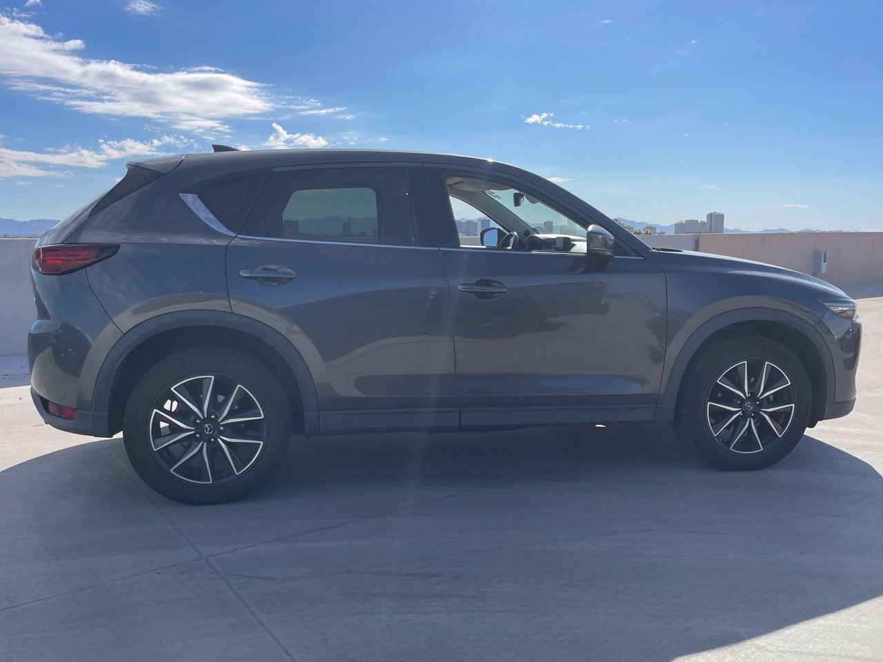 Used 2017 MAZDA CX-5 Grand Select AWD/4WD image 3
