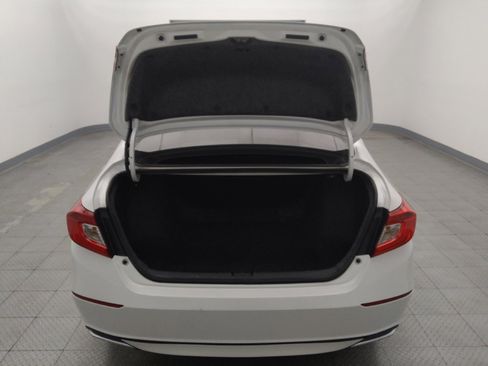 Used 2018 Honda Accord LX image 29