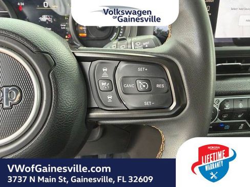Used 2024 Jeep Wrangler Unlimited w/ Convenience Group AWD/4WD image 23