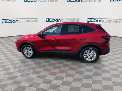 New 2026 Ford Escape Active w/ Cold Weather Package AWD/4WD image 5