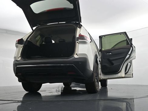 Used 2023 Nissan Rogue SV w/ SV Premium B Package AWD/4WD image 30