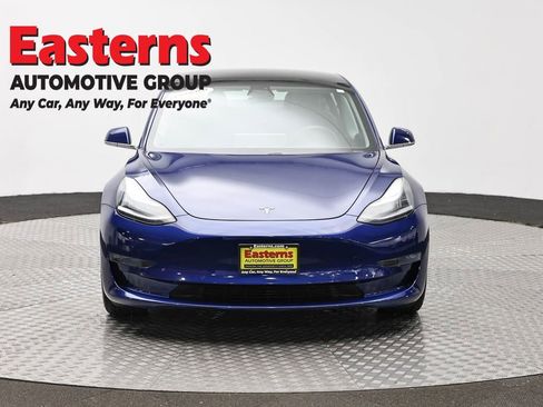 Used 2019 Tesla Model 3 Long Range AWD/4WD image 2