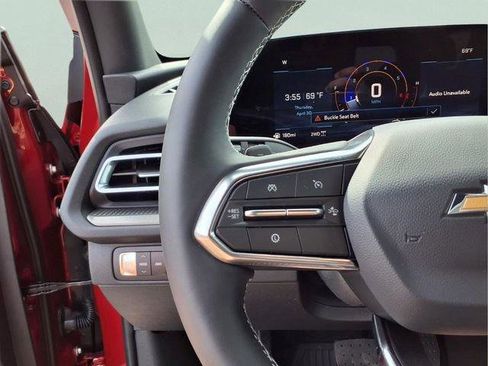 New 2026 Chevrolet Traverse LT w/ LPO, Floor Liner Package AWD/4WD image 20