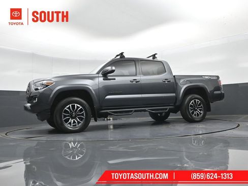 Used 2022 Toyota Tacoma TRD Sport image 38