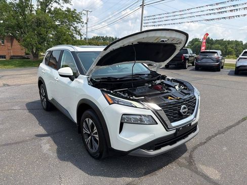 Used 2023 Nissan Rogue SV w/ SV Premium B Package AWD/4WD image 36
