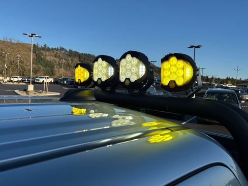 Used 2023 Toyota Tacoma TRD Off-Road w/ TRD Premium Off Road Package image 36