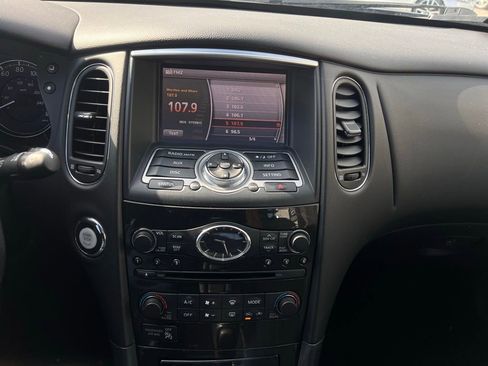 Used 2017 INFINITI QX50 2WD image 15