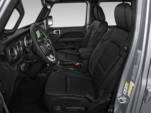 Used 2021 Jeep Gladiator Overland w/ Popular Equipment Package AWD/4WD image 10