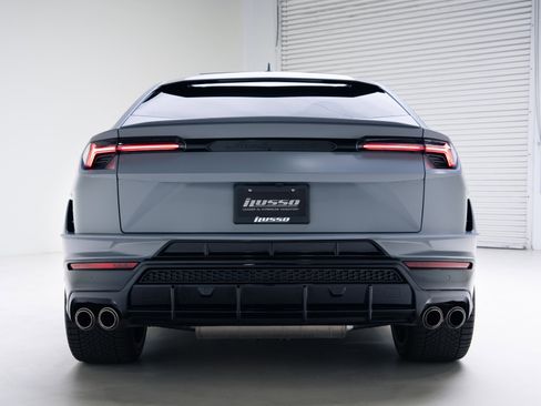 Used 2024 Lamborghini Urus S image 29