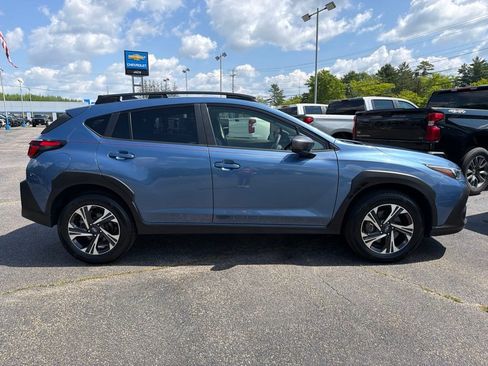 Used 2024 Subaru Crosstrek 2.0i Premium AWD/4WD image 9