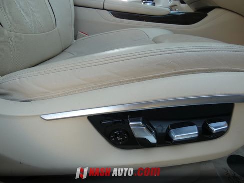 Used 2016 BMW 750i xDrive AWD/4WD image 33
