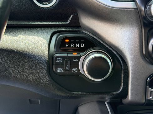 Used 2019 RAM 1500 Big Horn AWD/4WD image 22