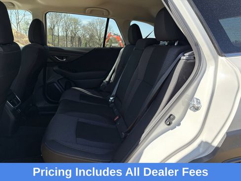 Certified 2025 Subaru Outback Premium AWD/4WD image 32