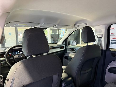 Used 2022 Ford Maverick XLT image 45