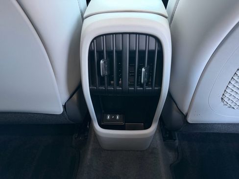 Used 2025 Hyundai Kona Limited image 23