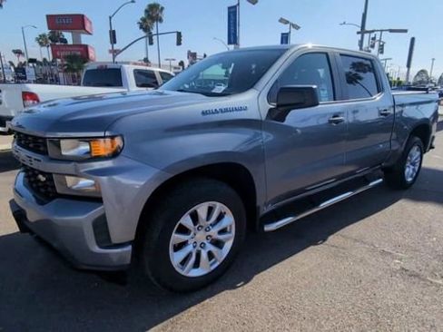 Certified 2020 Chevrolet Silverado 1500 Custom RWD image 4