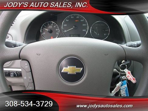 Used 2007 Chevrolet Malibu LS image 13