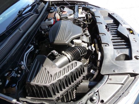 Used 2021 Chevrolet Blazer LT w/ Sound & Technology Package image 38