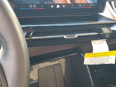 Used 2025 BMW X2 xDrive28i image 26