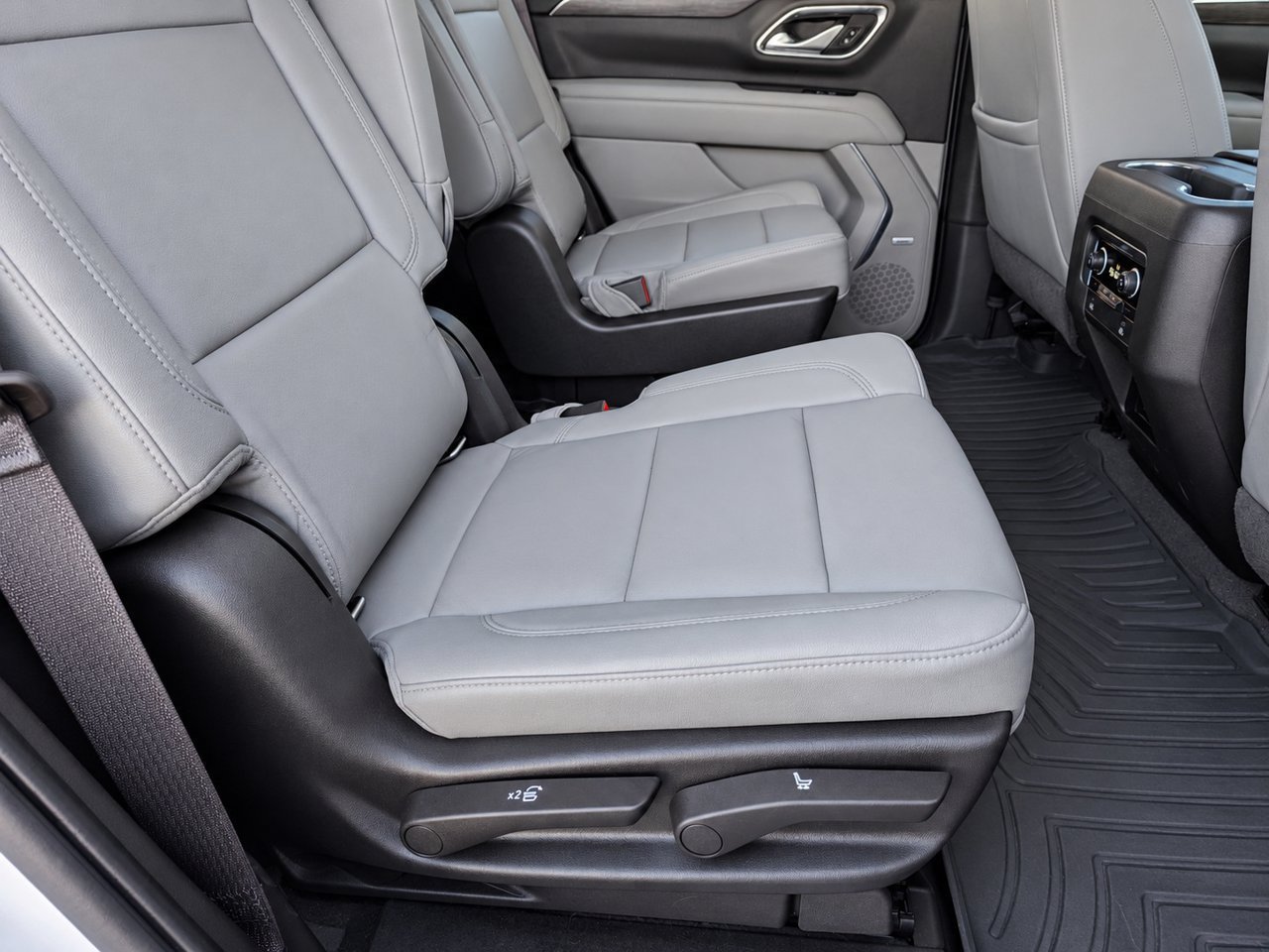 Used 2021 Chevrolet Tahoe Z71 AWD/4WD image 31