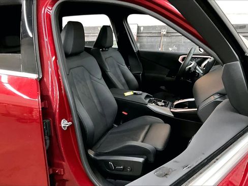 Used 2025 BMW X3 xDrive30i w/ Convenience Package image 10