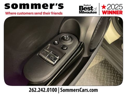 Used 2018 MINI Cooper S image 11