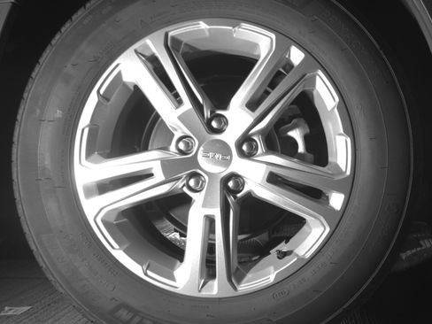 Used 2024 GMC Terrain SLE image 20