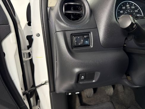 Used 2019 Nissan Versa S image 22