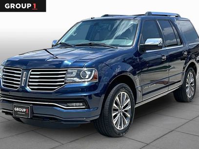 Used 2017 Lincoln Navigator Select