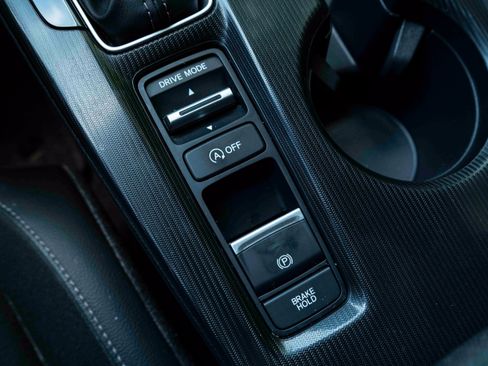 Used 2025 Honda Civic Sport image 28