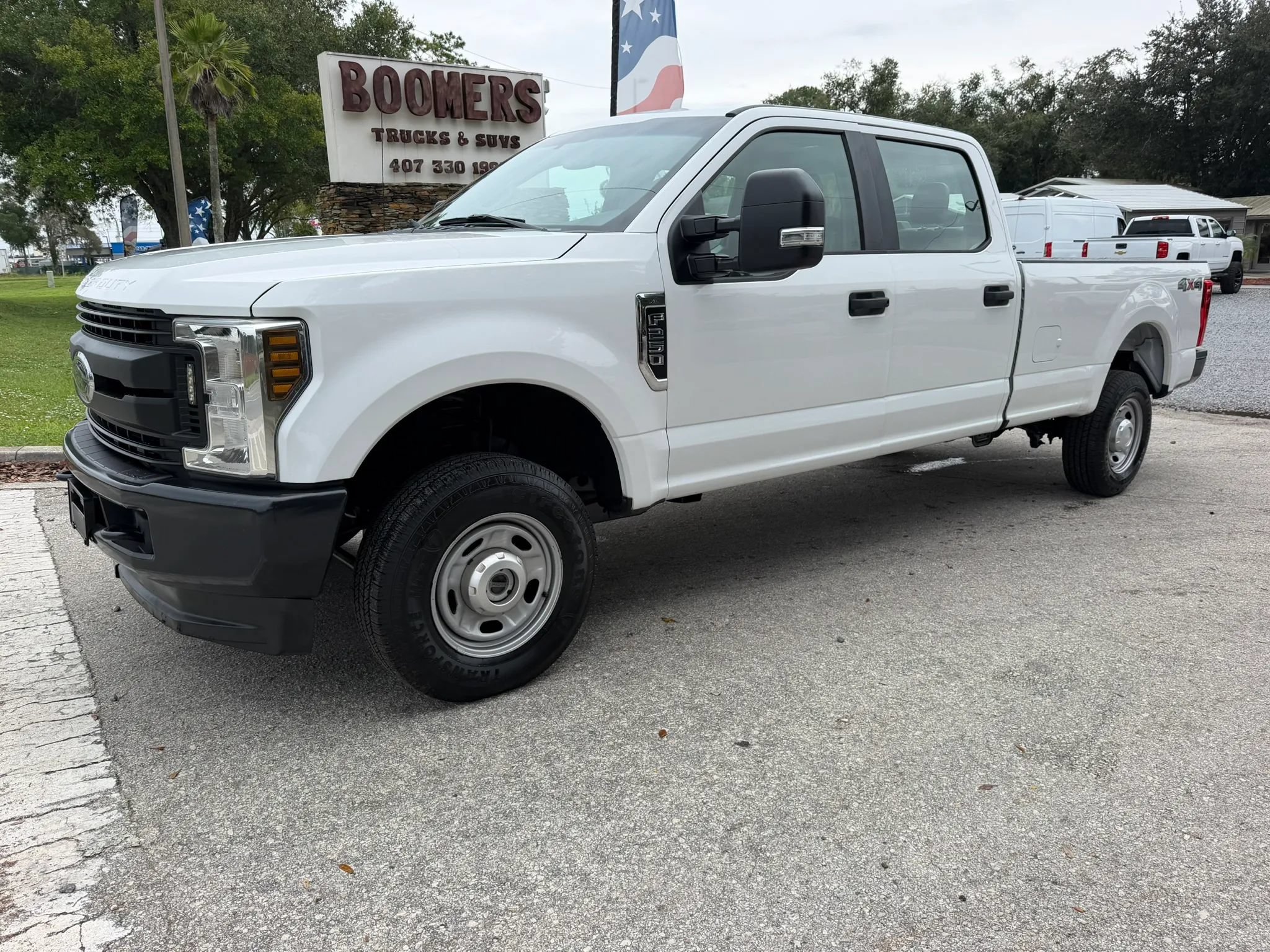 Used 2019 Ford F250 XL w/ Power Equipment Group AWD/4WD image 1