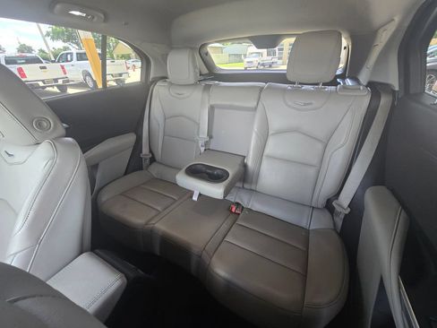 Used 2019 Cadillac XT4 Premium Luxury FWD image 45