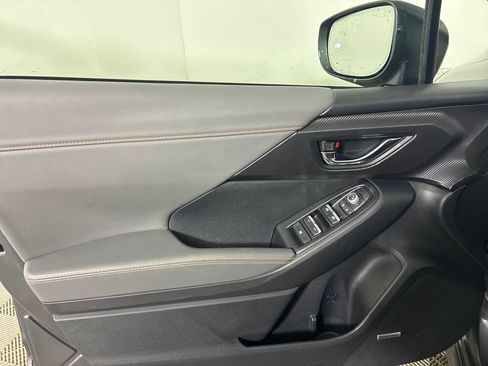 Certified 2025 Subaru Crosstrek 2.5i Limited w/ Popular Package #4A image 14