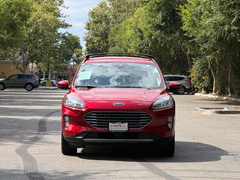 Used 2021 Ford Escape Titanium FWD image 7