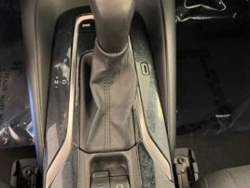 Used 2021 Toyota Corolla SE w/ SE Premium Package FWD image 22